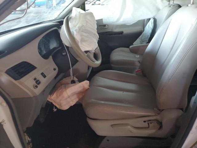 Photo 7 from auction – 2014 TOYOTA SIENNA with VIN 5TDZK3DC1ES428025