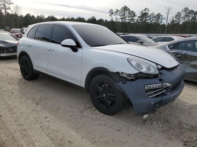 Photo 4 from auction – 2014 PORSCHE CAYENNE with VIN WP1AA2A22ELA08974