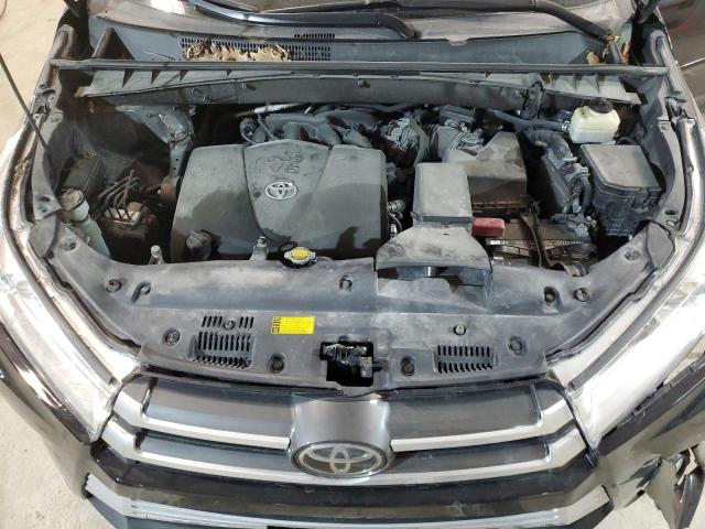 Photo 12 from auction – 2017 TOYOTA HIGHLANDER with VIN 5TDJZRFH9HS411689