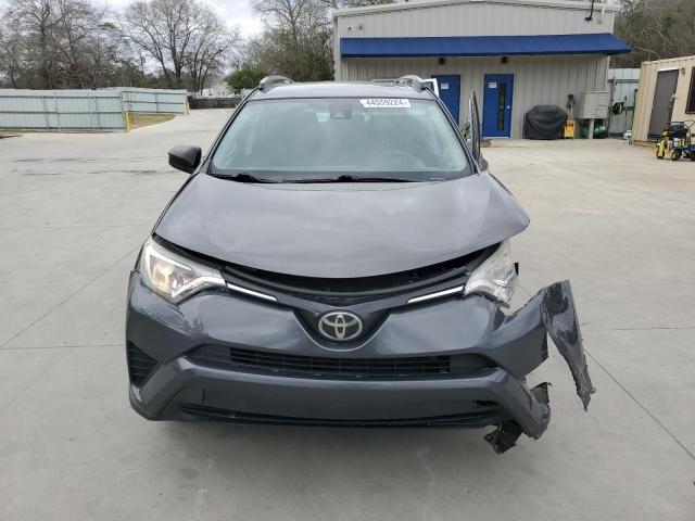 Photo 5 from auction – 2017 TOYOTA RAV4 LE with VIN JTMZFREV5HJ704280