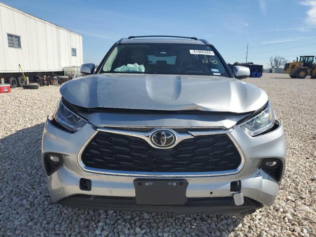 Photo 5 from auction – 2023 TOYOTA HIGHLANDER with VIN 5TDKDRAH3PS044393