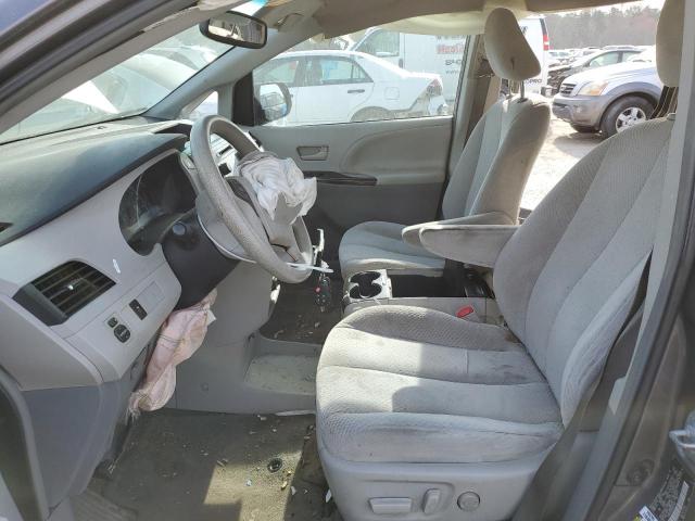 Photo 7 from auction – 2013 TOYOTA SIENNA LE with VIN 5TDKK3DC7DS317642