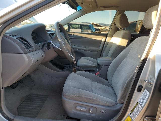 Photo 7 from auction – 2004 TOYOTA CAMRY LE with VIN 4T1BF30K34U068006