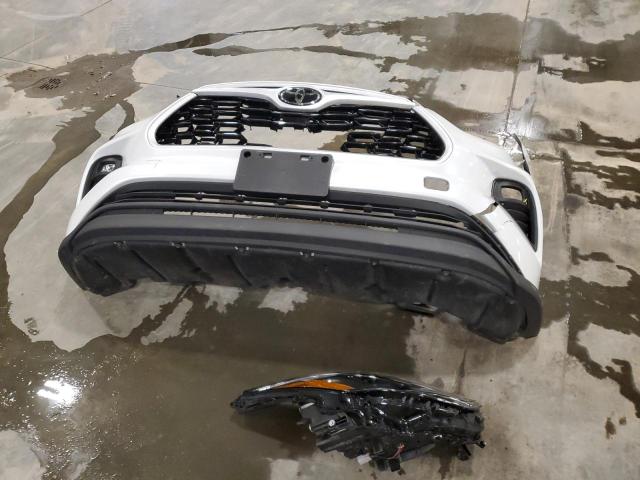 Photo 13 from auction – 2022 TOYOTA HIGHLANDER with VIN 5TDGZRBH3NS204985