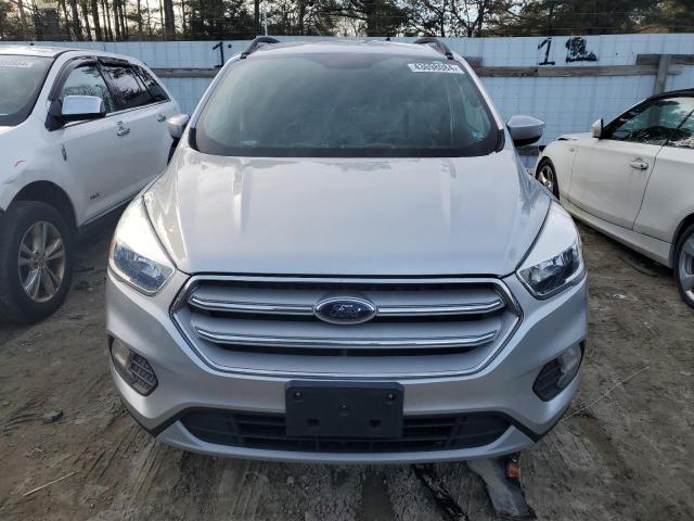Photo 5 from auction – 2018 FORD ESCAPE SE with VIN 1FMCU9GD6JUC84478