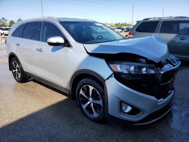 Photo 4 from auction – 2016 KIA SORENTO EX with VIN 5XYPH4A53GG158281
