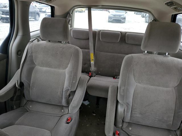 Photo 10 from auction – 2010 TOYOTA SIENNA CE with VIN 5TDKK4CC2AS342905