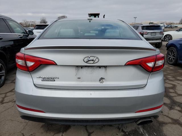 Photo 6 from auction – 2017 HYUNDAI SONATA SE with VIN 5NPE24AF3HH536658