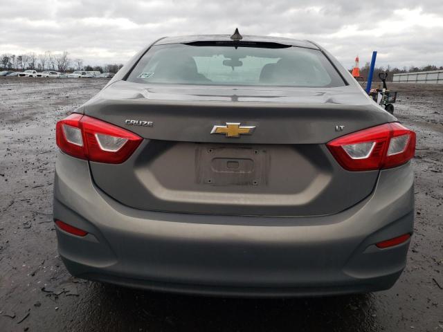 Photo 6 from auction – 2017 CHEVROLET CRUZE LT with VIN 3G1BE5SMXHS558183
