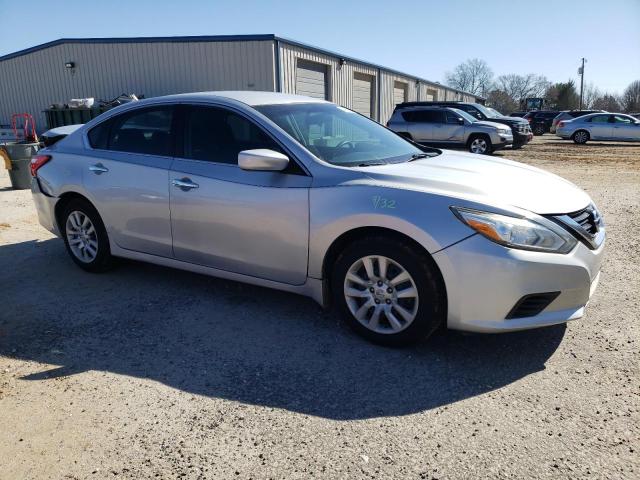 Photo 4 from auction – 2017 NISSAN ALTIMA 2.5 with VIN 1N4AL3AP3HC212898
