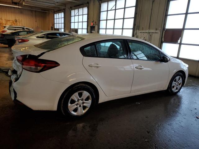 Photo 3 from auction – 2017 KIA FORTE LX with VIN 3KPFK4A77HE016559
