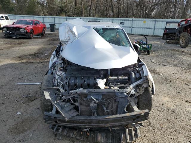 Photo 5 from auction – 2016 NISSAN SENTRA S with VIN 3N1AB7AP4GY331850