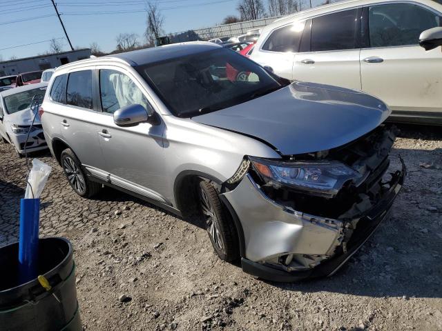 Photo 4 from auction – 2019 MITSUBISHI OUTLANDER with VIN JA4AD3A35KJ001073