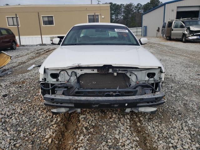 Photo 5 from auction – 2000 FORD CROWN VICT with VIN 2FAFP73W2YX149544
