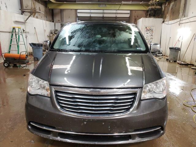 Photo 5 from auction – 2015 CHRYSLER TOWN & COU with VIN 2C4RC1BG4FR661379