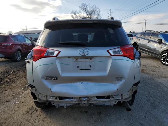 Photo 6 from auction – 2015 TOYOTA RAV4 XLE with VIN JTMRFREV2FD145718