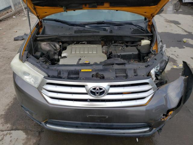 Photo 12 from auction – 2013 TOYOTA HIGHLANDER with VIN 5TDBK3EH2DS214011