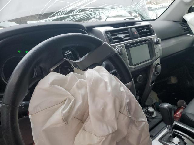 Photo 8 from auction – 2019 TOYOTA 4RUNNER SR with VIN JTEBU5JR1K5695730