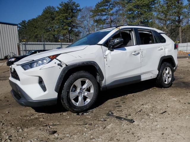 TOYOTA RAV4 XLE 2019 with VIN 2T3W1RFV0KC030792 - Photo from auction
