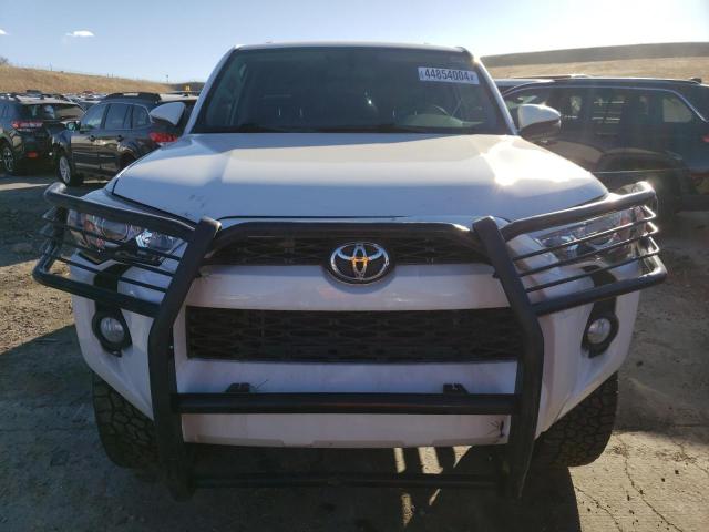 Photo 5 from auction – 2017 TOYOTA 4RUNNER SR with VIN JTEBU5JR7H5407511