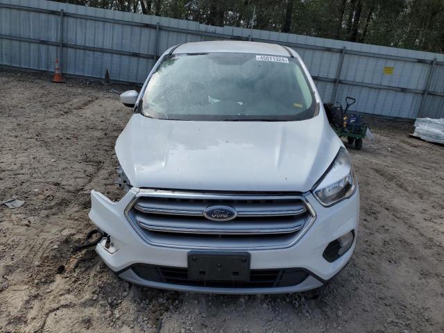 Photo 5 from auction – 2017 FORD ESCAPE SE with VIN 1FMCU0GD9HUB81271