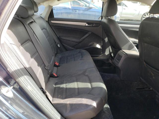Photo 10 from auction – 2015 VOLKSWAGEN PASSAT S with VIN 1VWAT7A33FC058301