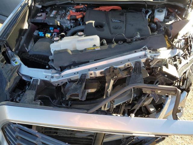 Photo 12 from auction – 2023 TOYOTA SEQUOIA SR with VIN 7SVAAABA5PX011371