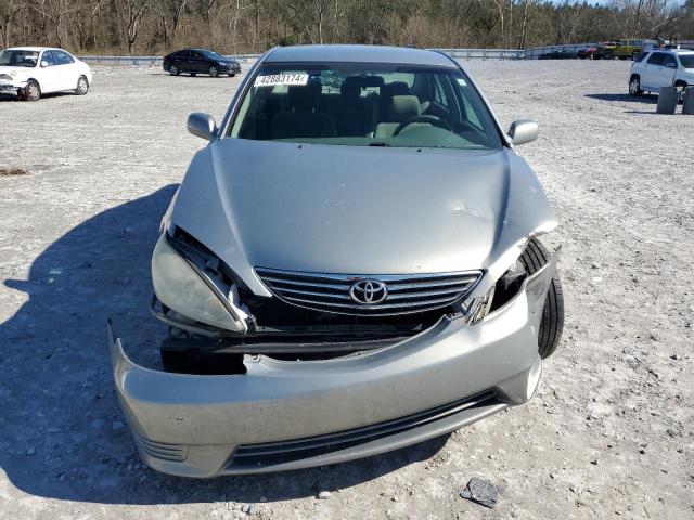 Photo 5 from auction – 2005 TOYOTA CAMRY LE with VIN 4T1BE32K45U501110