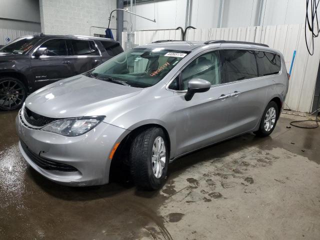 CHRYSLER PACIFICA T 2017 with VIN 2C4RC1DG2HR522402 - Photo from auction