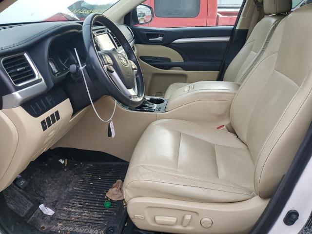 Photo 7 from auction – 2016 TOYOTA HIGHLANDER with VIN 5TDKKRFH7GS135522