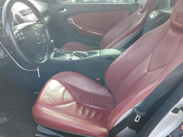Photo 7 from auction – 2005 MERCEDES-BENZ SLK-CLASS with VIN WDBWK56F75F042472