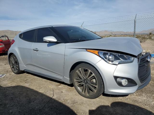 Photo 4 from auction – 2017 HYUNDAI VELOSTER T with VIN KMHTC6AE0HU314023