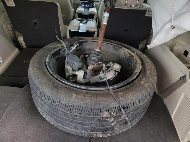 Photo 13 from auction – 2020 LINCOLN NAVIGATOR with VIN 5LMJJ2KTXLEL15201