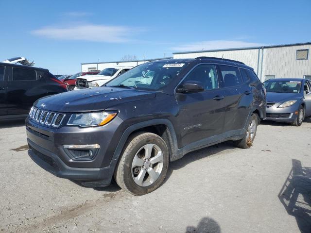 JEEP COMPASS LA 2018 with VIN 3C4NJDBB5JT400908 - Photo from auction