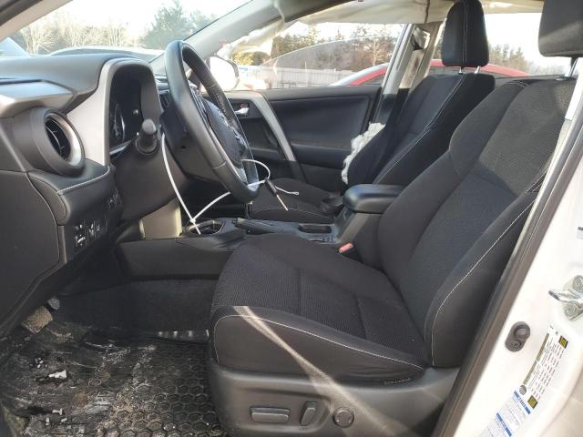 Photo 7 from auction – 2017 TOYOTA RAV4 XLE with VIN 2T3RFREV2HW619690