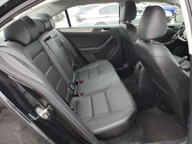Photo 10 from auction – 2017 VOLKSWAGEN JETTA SE with VIN 3VWDB7AJ5HM390501