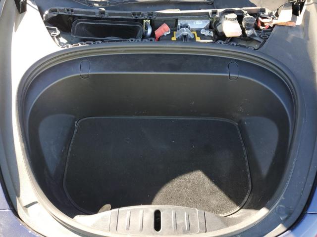 Photo 11 from auction – 2018 TESLA MODEL 3 with VIN 5YJ3E1EB3JF090097