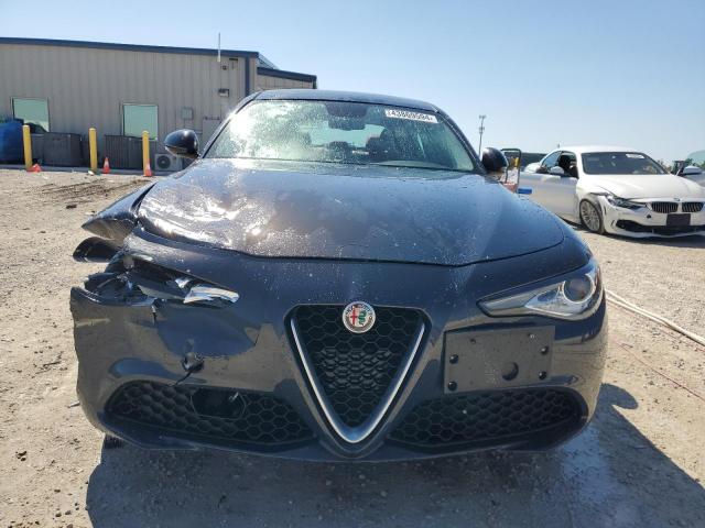 Photo 5 from auction – 2019 ALFA ROMEO GIULIA with VIN ZARFANAN3K7605595