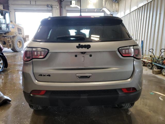 Zdjęcie 6 z aukcji – 2018 JEEP COMPASS LA z VIN 3C4NJDBB9JT325551