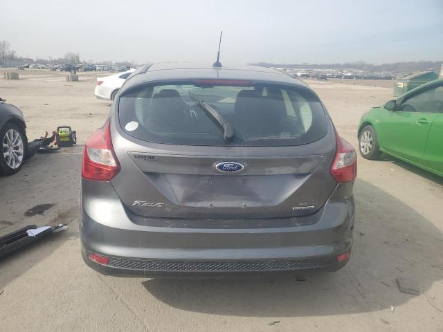 Zdjęcie 6 z aukcji – 2013 FORD FOCUS SE z VIN 1FADP3K20DL294443