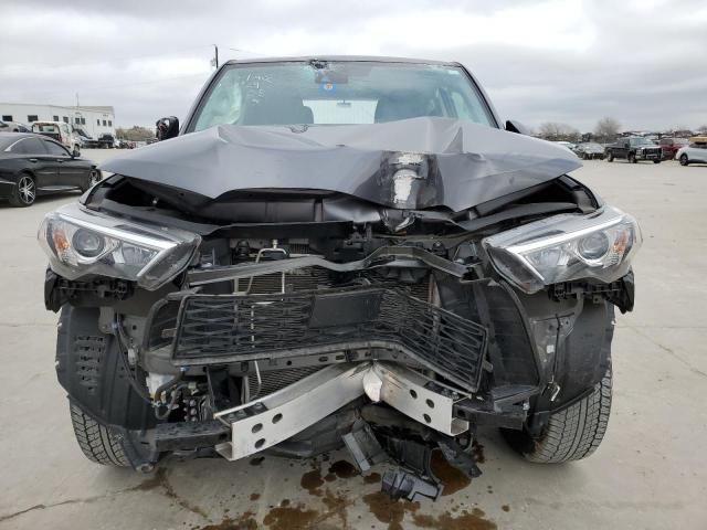 Photo 5 from auction – 2022 TOYOTA 4RUNNER SR with VIN JTEEU5JR1N5276438