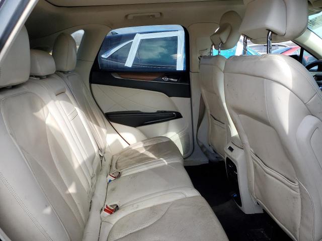 Foto 11 de la subasta – 2015 LINCOLN MKC con VIN 5LMCJ2A98FUJ45607