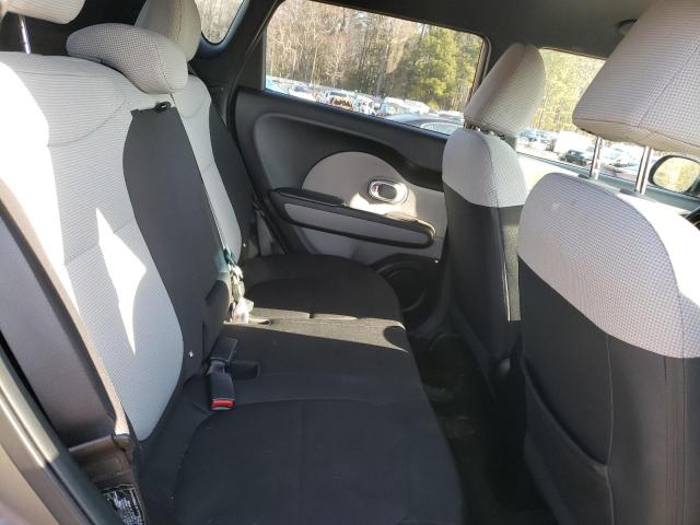 Photo 11 from auction – 2014 KIA SOUL with VIN KNDJN2A20E7017297