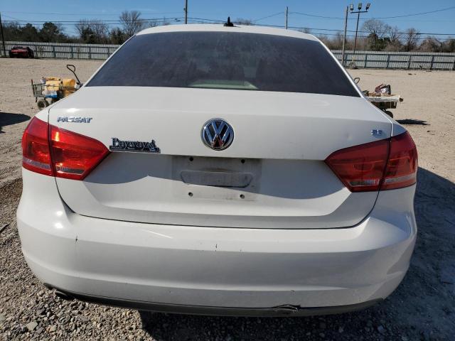 Photo 6 from auction – 2012 VOLKSWAGEN PASSAT SE with VIN 1VWBH7A33CC020181