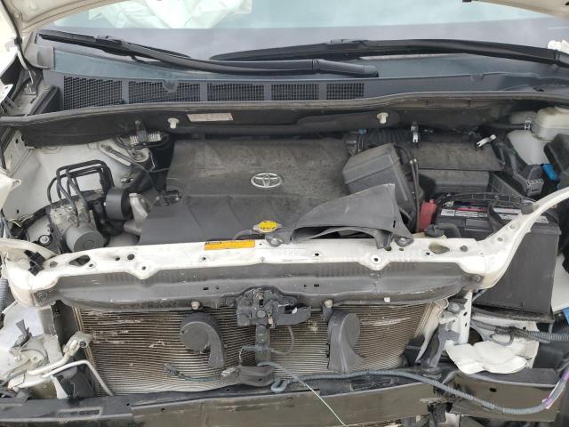 Photo 12 from auction – 2013 TOYOTA SIENNA XLE with VIN 5TDYK3DC7DS334516