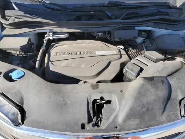 Photo 12 from auction – 2018 HONDA PILOT ELIT with VIN 5FNYF6H04JB032705