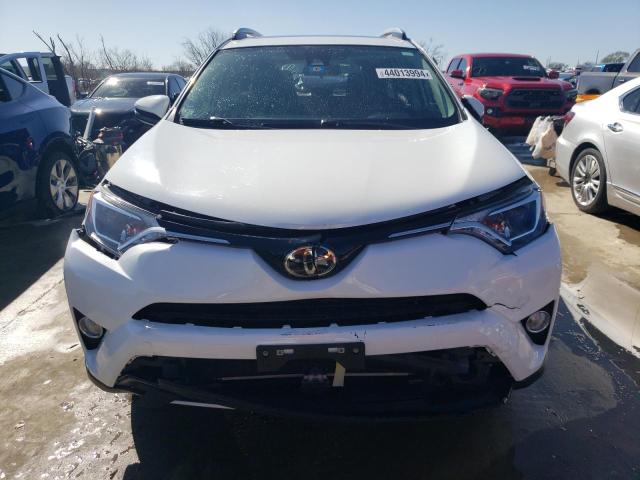 Photo 5 from auction – 2018 TOYOTA RAV4 ADVEN with VIN JTMWFREV4JD119827