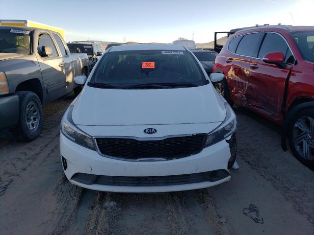 Photo 5 from auction – 2017 KIA FORTE LX with VIN 3KPFK4A72HE039490