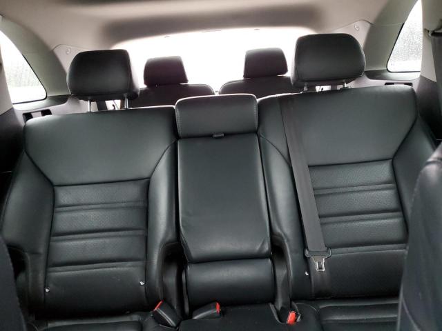 Photo 10 from auction – 2018 KIA SORENTO EX with VIN 5XYPHDA53JG385591
