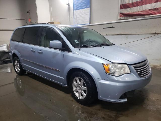 Photo 4 from auction – 2013 CHRYSLER TOWN & COU with VIN 2C4RC1BG2DR577543